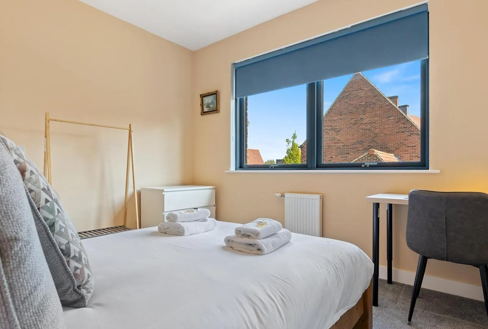 Stunning Modern Eco Property In York With Parking Pass The Keys