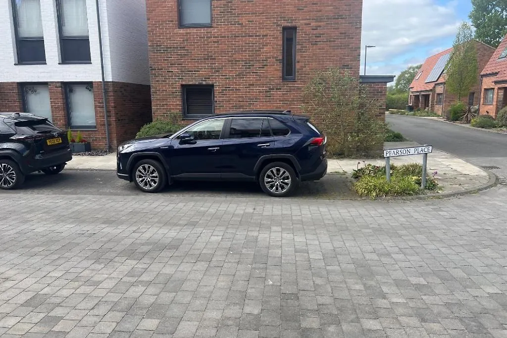 Stunning Modern Eco Property In York With Parking Pass The Keys